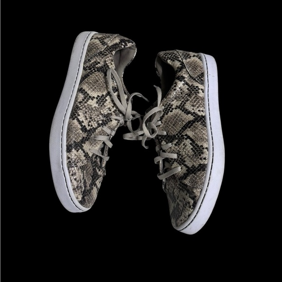 CLARKS COLLECTION SNAKE PRINT SHOES WOMEN - Picture 6 of 8